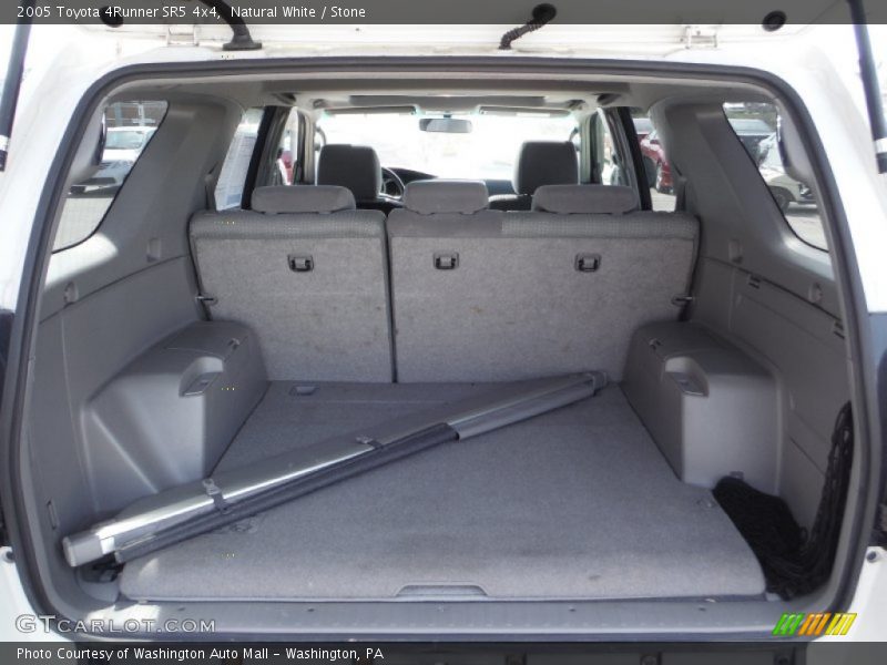 Natural White / Stone 2005 Toyota 4Runner SR5 4x4