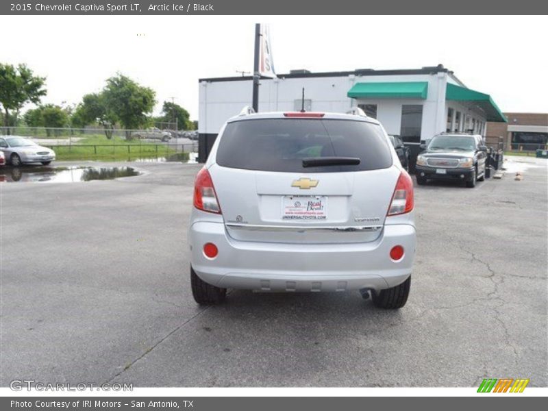 Arctic Ice / Black 2015 Chevrolet Captiva Sport LT