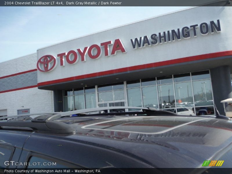 Dark Gray Metallic / Dark Pewter 2004 Chevrolet TrailBlazer LT 4x4
