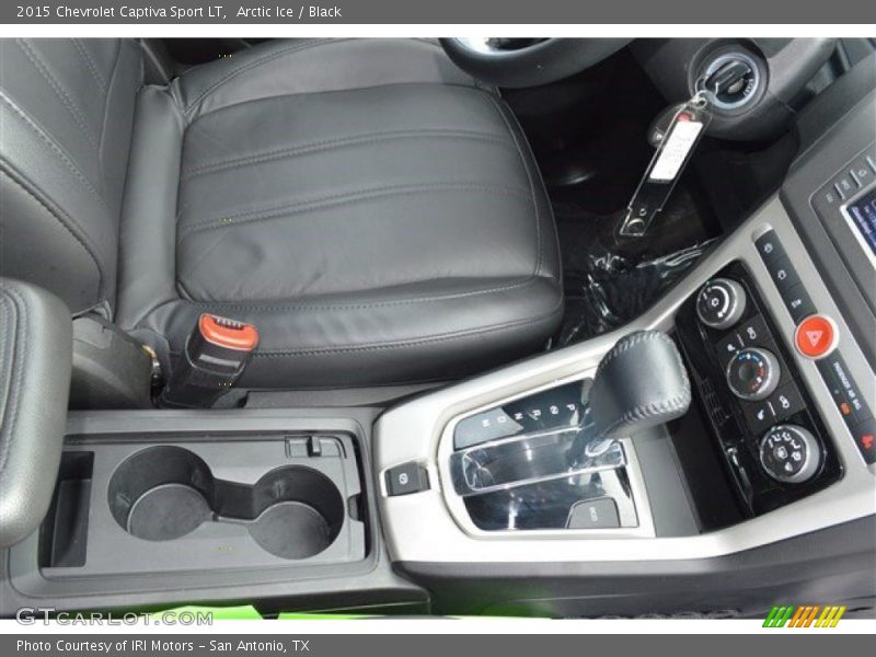 Arctic Ice / Black 2015 Chevrolet Captiva Sport LT