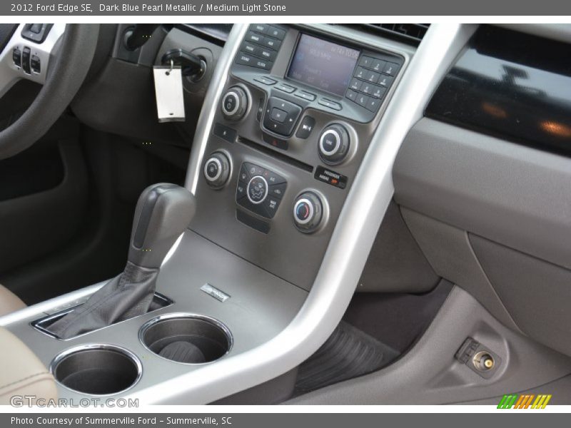 Dark Blue Pearl Metallic / Medium Light Stone 2012 Ford Edge SE