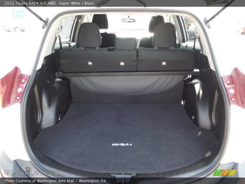Super White / Black 2013 Toyota RAV4 XLE AWD