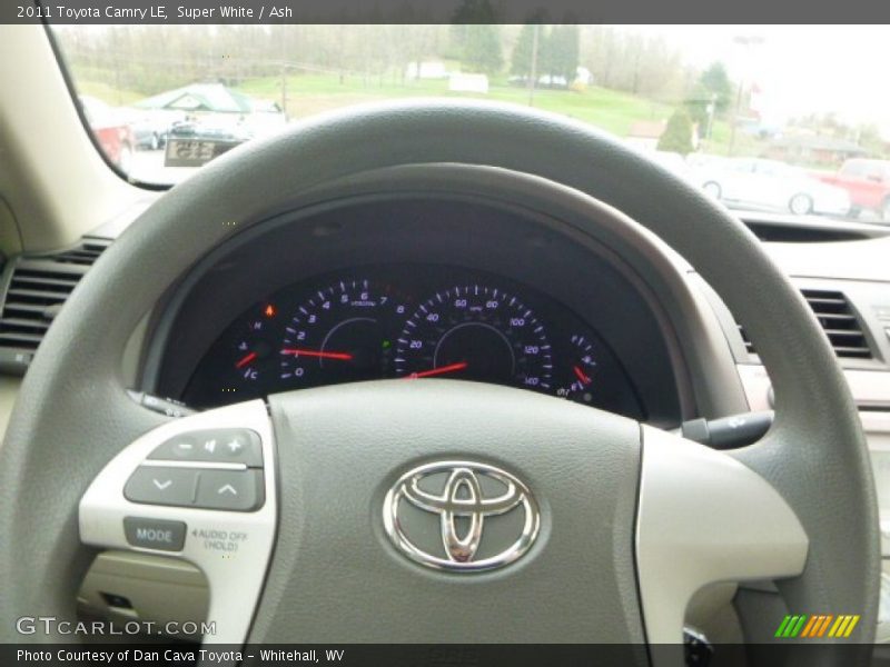 Super White / Ash 2011 Toyota Camry LE