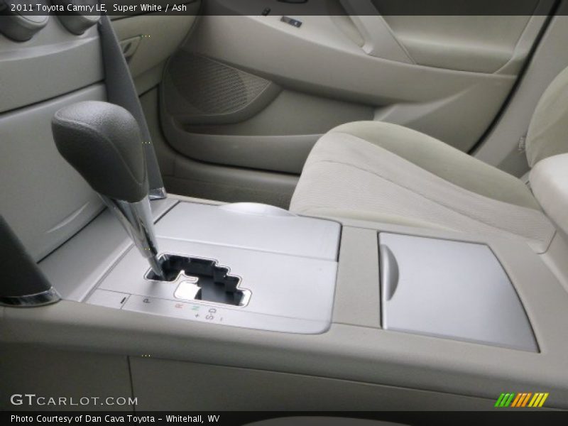 Super White / Ash 2011 Toyota Camry LE