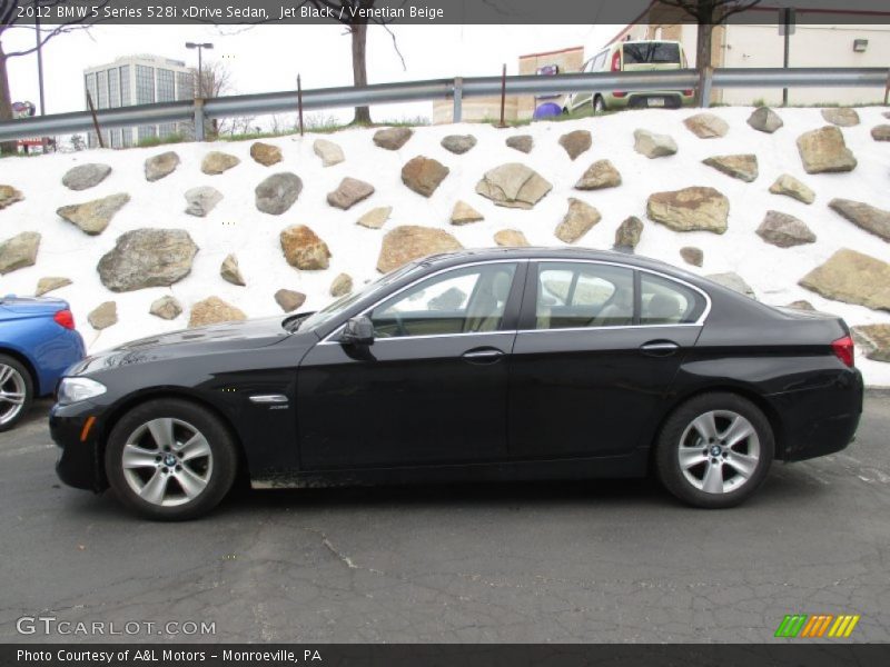 Jet Black / Venetian Beige 2012 BMW 5 Series 528i xDrive Sedan