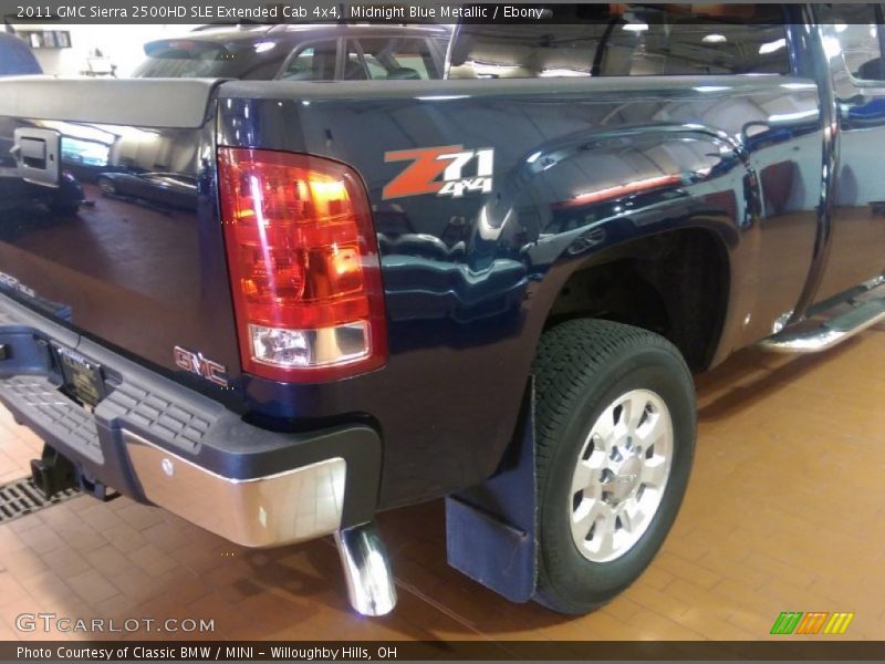 Midnight Blue Metallic / Ebony 2011 GMC Sierra 2500HD SLE Extended Cab 4x4