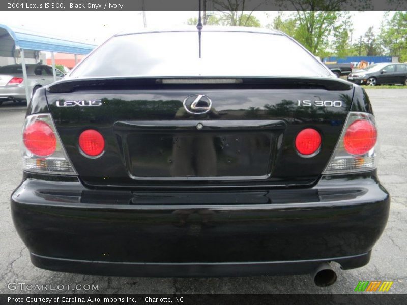 Black Onyx / Ivory 2004 Lexus IS 300