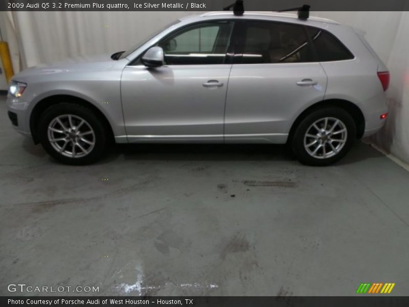 Ice Silver Metallic / Black 2009 Audi Q5 3.2 Premium Plus quattro