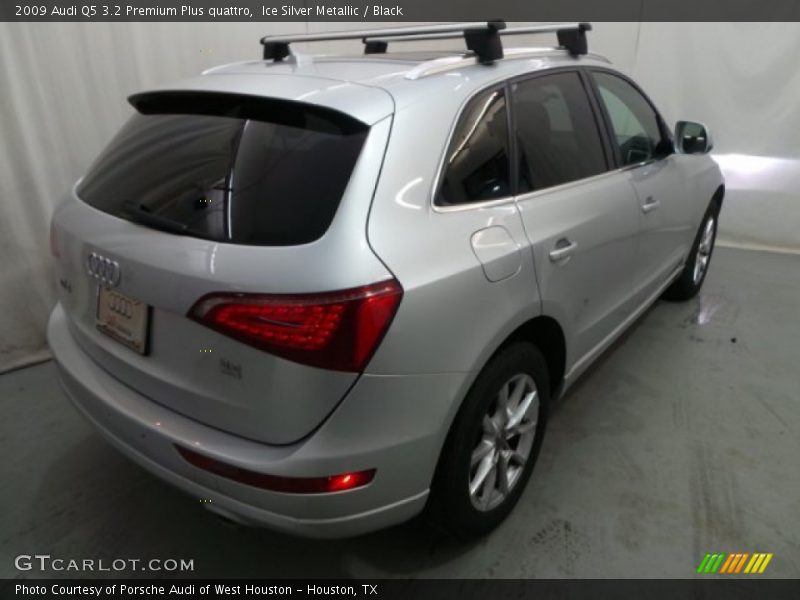 Ice Silver Metallic / Black 2009 Audi Q5 3.2 Premium Plus quattro