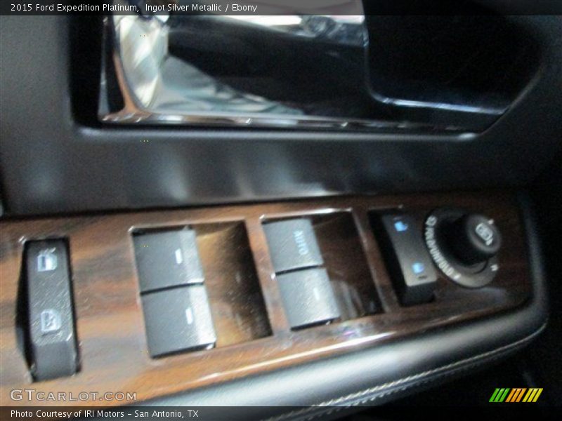 Ingot Silver Metallic / Ebony 2015 Ford Expedition Platinum
