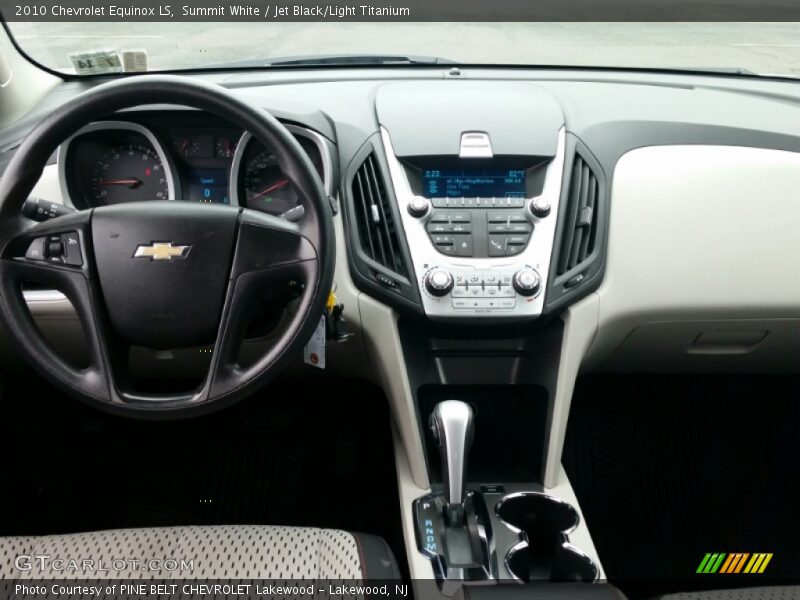 Summit White / Jet Black/Light Titanium 2010 Chevrolet Equinox LS