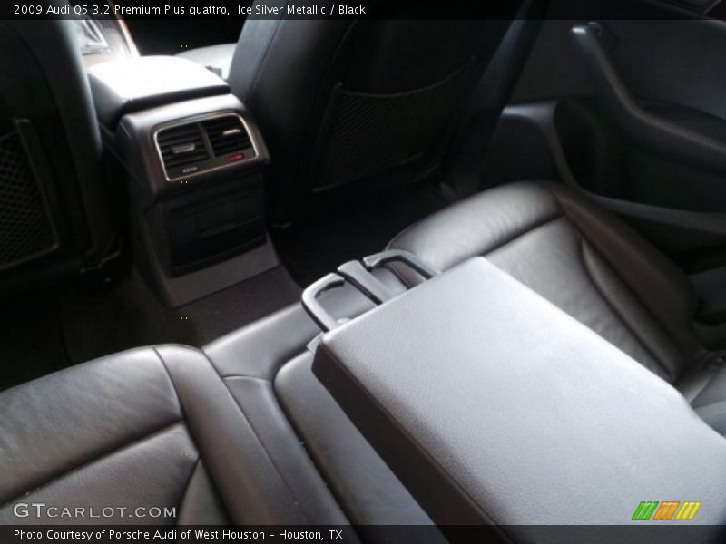 Ice Silver Metallic / Black 2009 Audi Q5 3.2 Premium Plus quattro