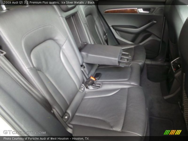 Ice Silver Metallic / Black 2009 Audi Q5 3.2 Premium Plus quattro