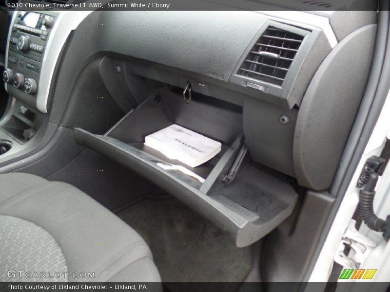 Summit White / Ebony 2010 Chevrolet Traverse LT AWD