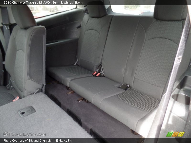 Summit White / Ebony 2010 Chevrolet Traverse LT AWD