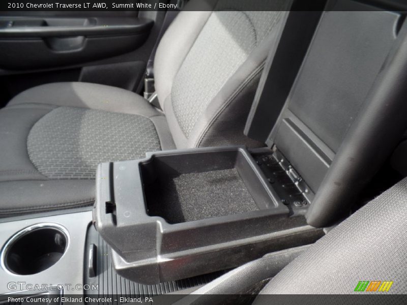 Summit White / Ebony 2010 Chevrolet Traverse LT AWD
