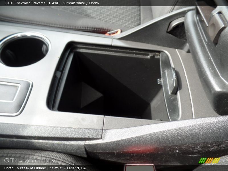 Summit White / Ebony 2010 Chevrolet Traverse LT AWD