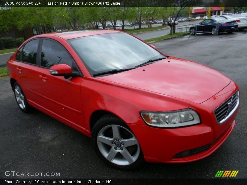 Front 3/4 View of 2008 S40 2.4i