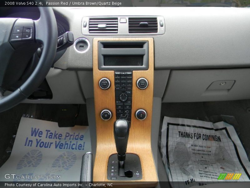 Controls of 2008 S40 2.4i