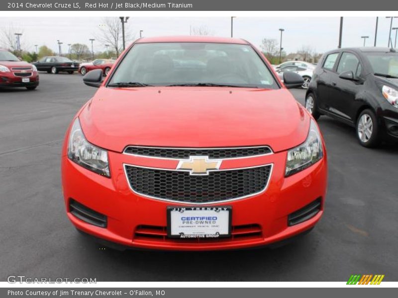 Red Hot / Jet Black/Medium Titanium 2014 Chevrolet Cruze LS