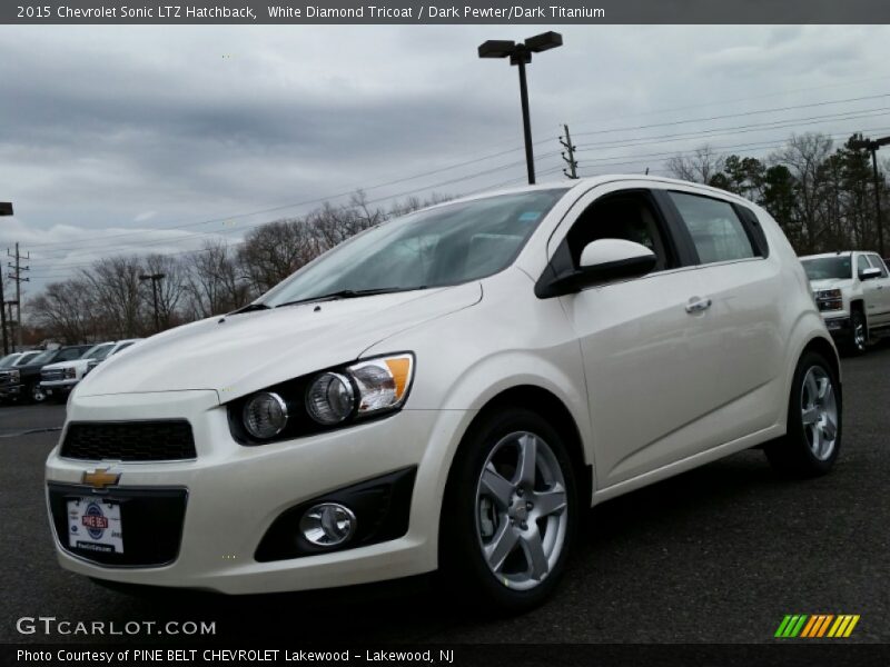 White Diamond Tricoat / Dark Pewter/Dark Titanium 2015 Chevrolet Sonic LTZ Hatchback