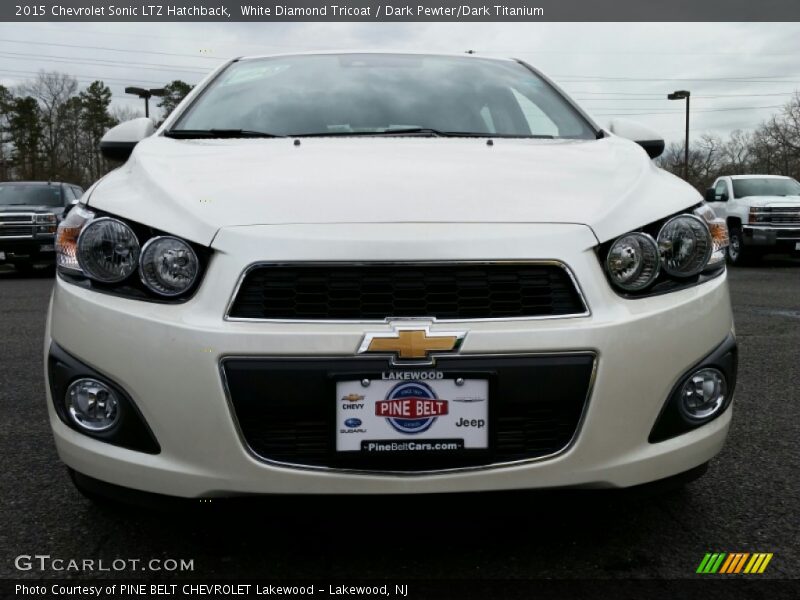 White Diamond Tricoat / Dark Pewter/Dark Titanium 2015 Chevrolet Sonic LTZ Hatchback