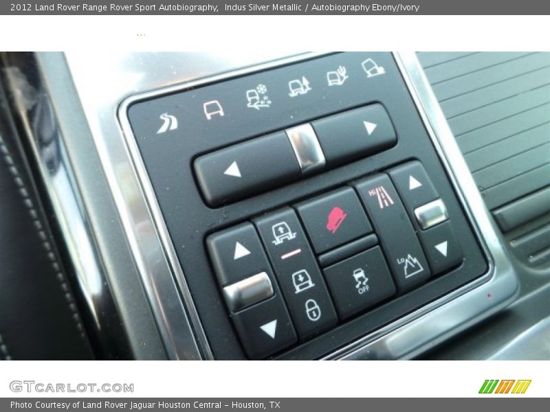 Controls of 2012 Range Rover Sport Autobiography