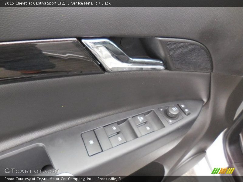 Silver Ice Metallic / Black 2015 Chevrolet Captiva Sport LTZ