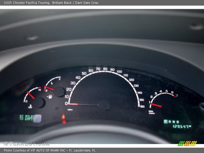 Brilliant Black / Dark Slate Gray 2005 Chrysler Pacifica Touring