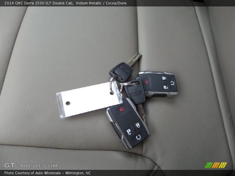 Keys of 2014 Sierra 1500 SLT Double Cab