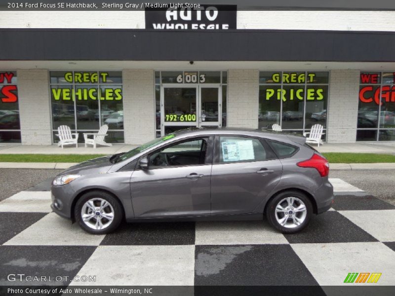 Sterling Gray / Medium Light Stone 2014 Ford Focus SE Hatchback