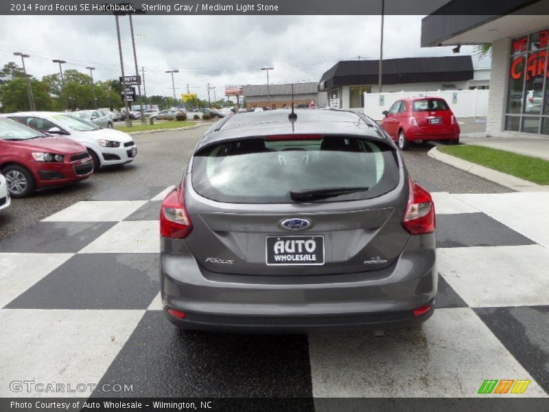 Sterling Gray / Medium Light Stone 2014 Ford Focus SE Hatchback