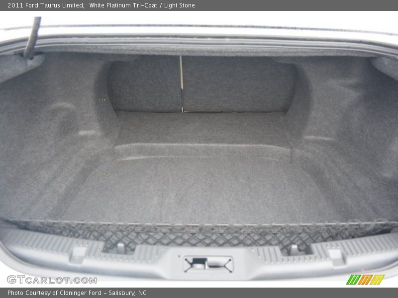 White Platinum Tri-Coat / Light Stone 2011 Ford Taurus Limited