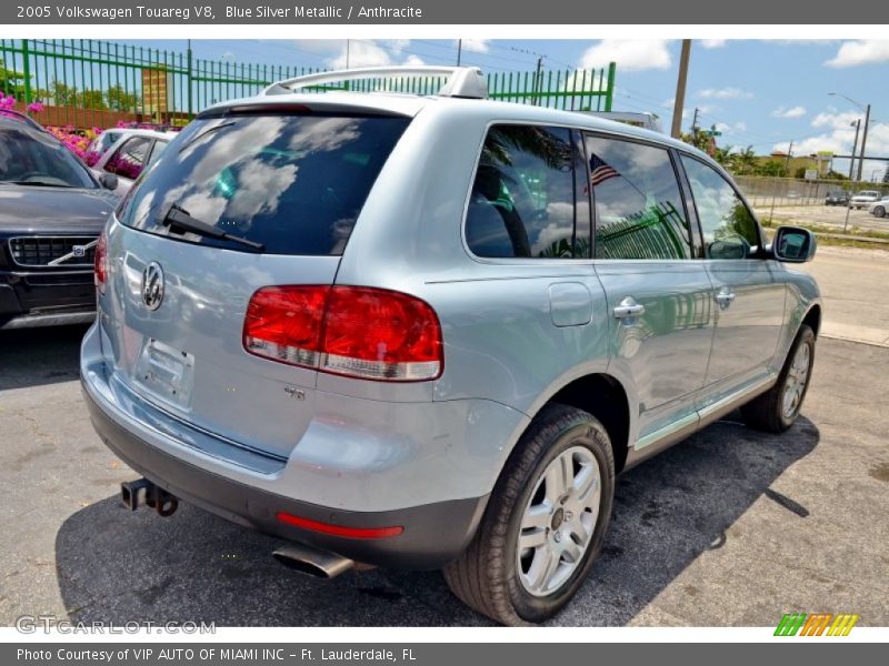 Blue Silver Metallic / Anthracite 2005 Volkswagen Touareg V8