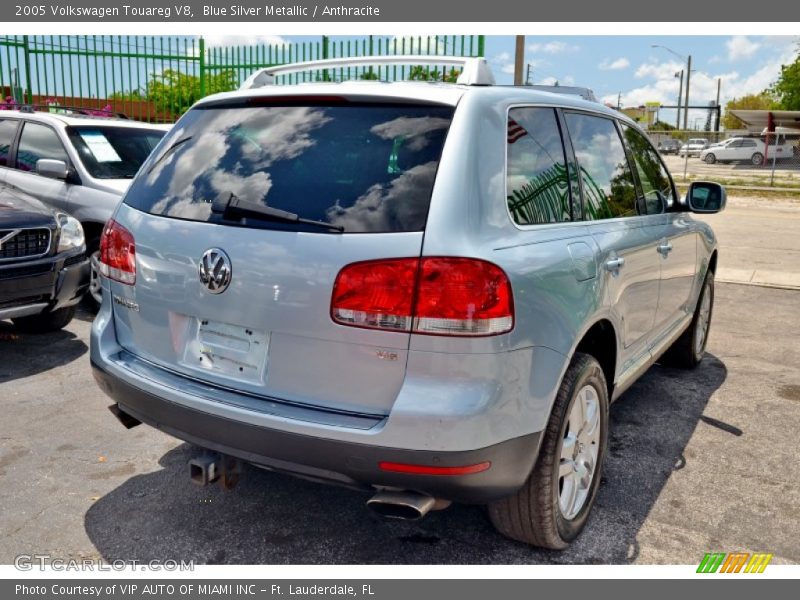 Blue Silver Metallic / Anthracite 2005 Volkswagen Touareg V8