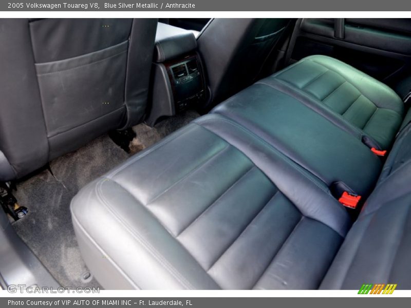 Blue Silver Metallic / Anthracite 2005 Volkswagen Touareg V8