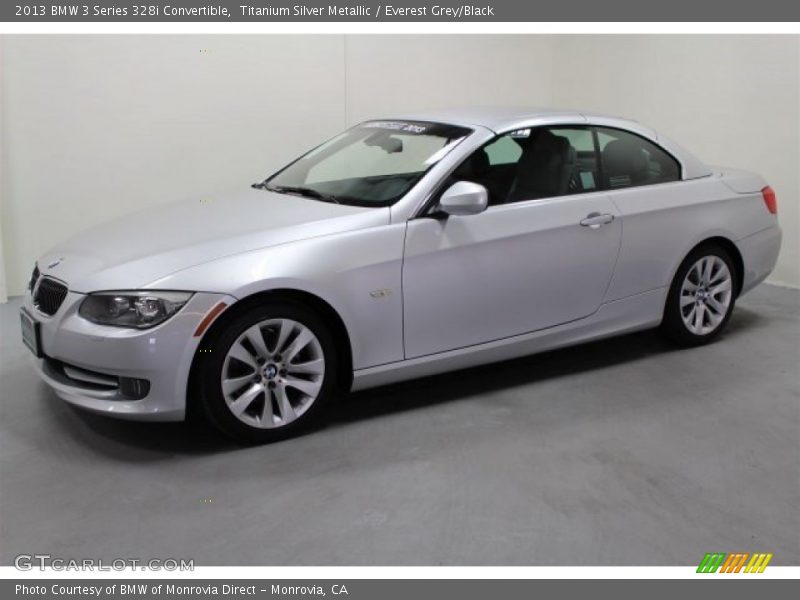 Front 3/4 View of 2013 3 Series 328i Convertible