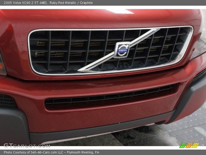 Ruby Red Metallic / Graphite 2005 Volvo XC90 2.5T AWD