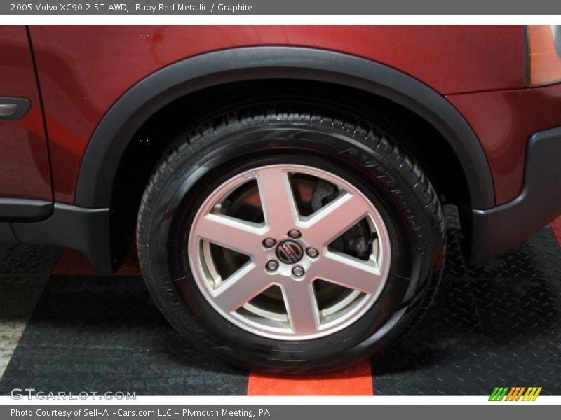 Ruby Red Metallic / Graphite 2005 Volvo XC90 2.5T AWD
