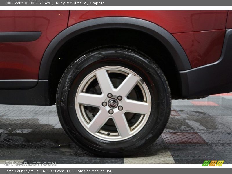 Ruby Red Metallic / Graphite 2005 Volvo XC90 2.5T AWD