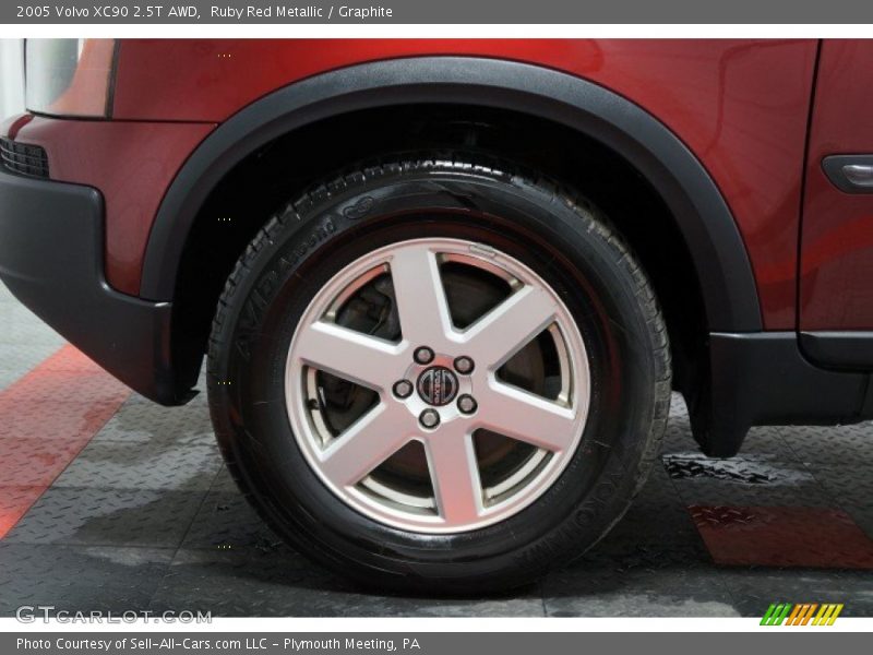 Ruby Red Metallic / Graphite 2005 Volvo XC90 2.5T AWD