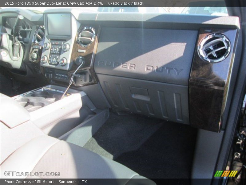 Tuxedo Black / Black 2015 Ford F350 Super Duty Lariat Crew Cab 4x4 DRW