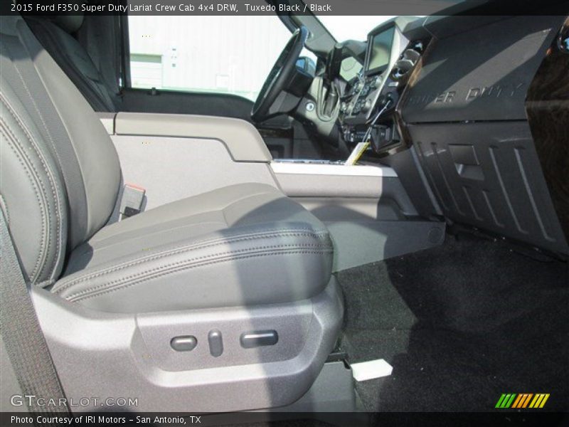 Tuxedo Black / Black 2015 Ford F350 Super Duty Lariat Crew Cab 4x4 DRW
