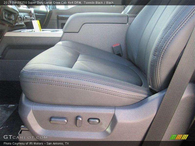 Tuxedo Black / Black 2015 Ford F350 Super Duty Lariat Crew Cab 4x4 DRW