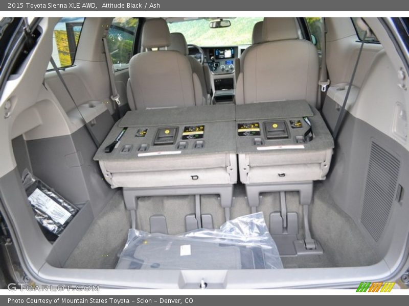 Attitude Black / Ash 2015 Toyota Sienna XLE AWD