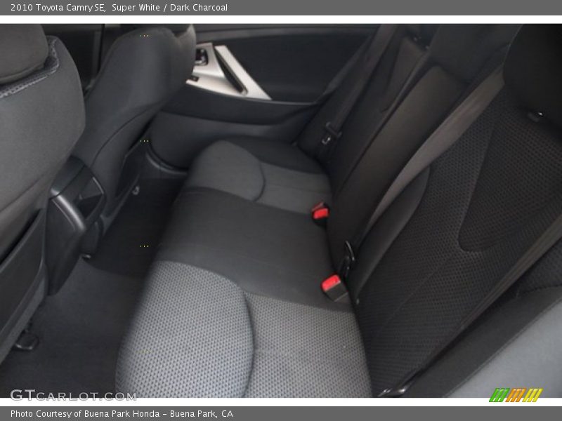 Super White / Dark Charcoal 2010 Toyota Camry SE
