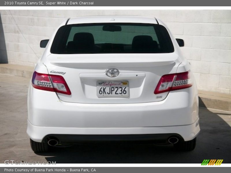 Super White / Dark Charcoal 2010 Toyota Camry SE