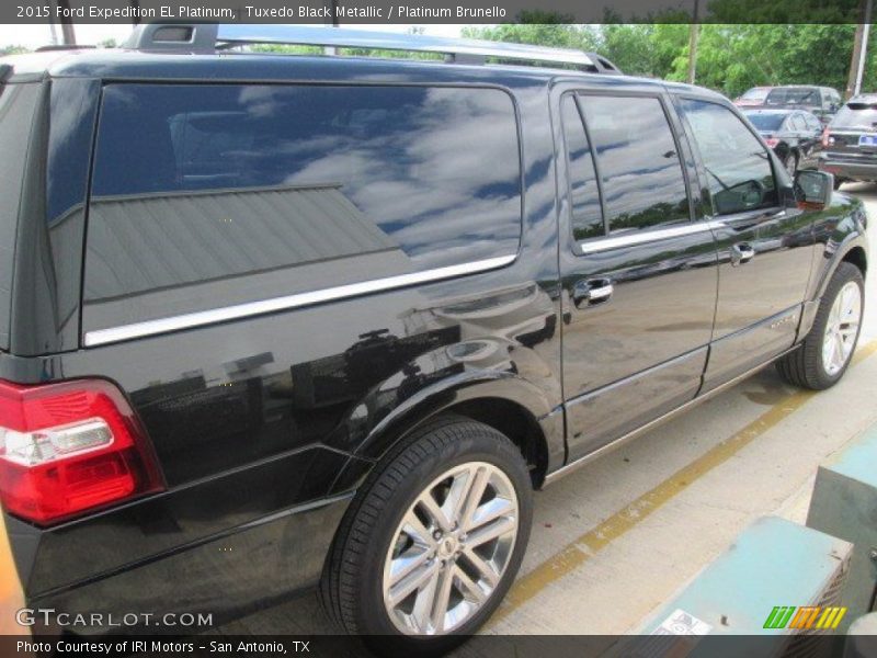 Tuxedo Black Metallic / Platinum Brunello 2015 Ford Expedition EL Platinum