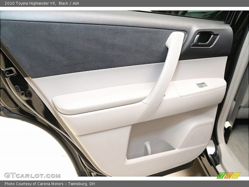 Black / Ash 2010 Toyota Highlander V6
