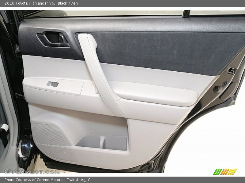 Black / Ash 2010 Toyota Highlander V6